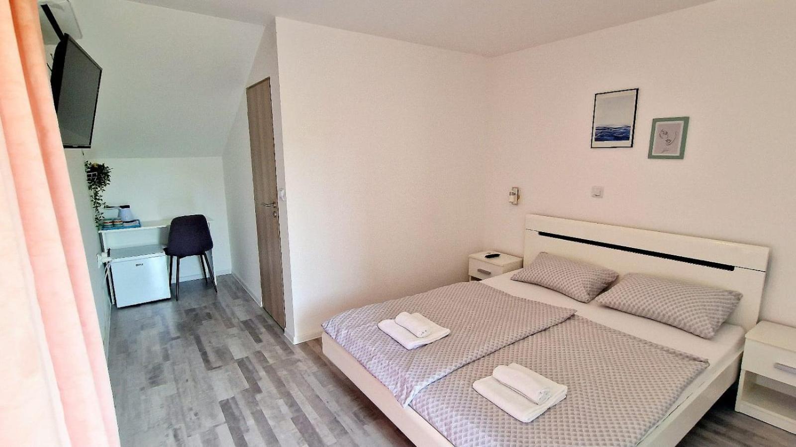 Cozy Room Peny Karlovac Exterior foto